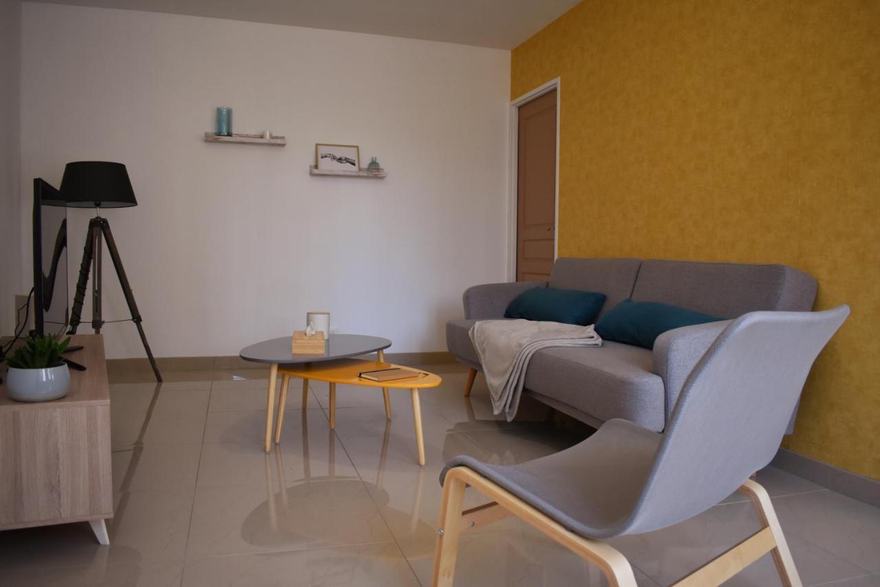 Maison Renovee Au Calme Dannevoux Bagian luar foto