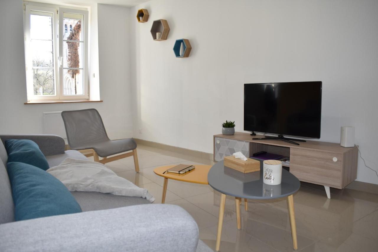 Maison Renovee Au Calme Dannevoux Bagian luar foto